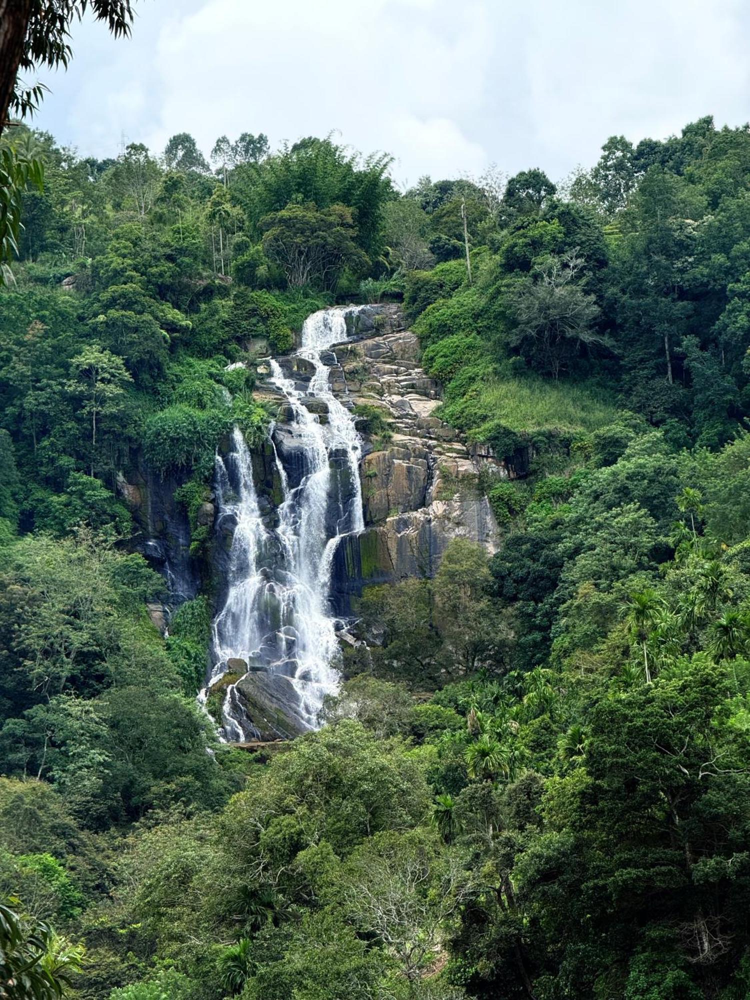 Ella Waterfall View エクステリア 写真